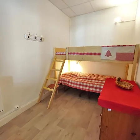 Appartement Les 3 Renards, T2 Bis, Parking, Centre Luchon, Casier A Skis, 4 Personnes