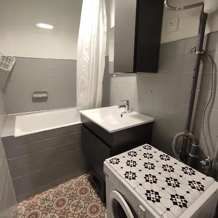 Les 3 Renards, T2 Bis, Parking, Centre Luchon, Casier A Skis, 4 Personnes Bagnères-de-Luchon